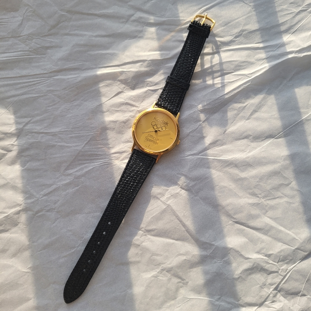Vintage Kodak Olympic Watch Gold Tone Black Leather Band DOESN'T WORK